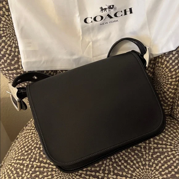 Coach Limited Originals Glovetan Patricia Legacy Re-Issue Bag Black Leather - Picture 1 of 16